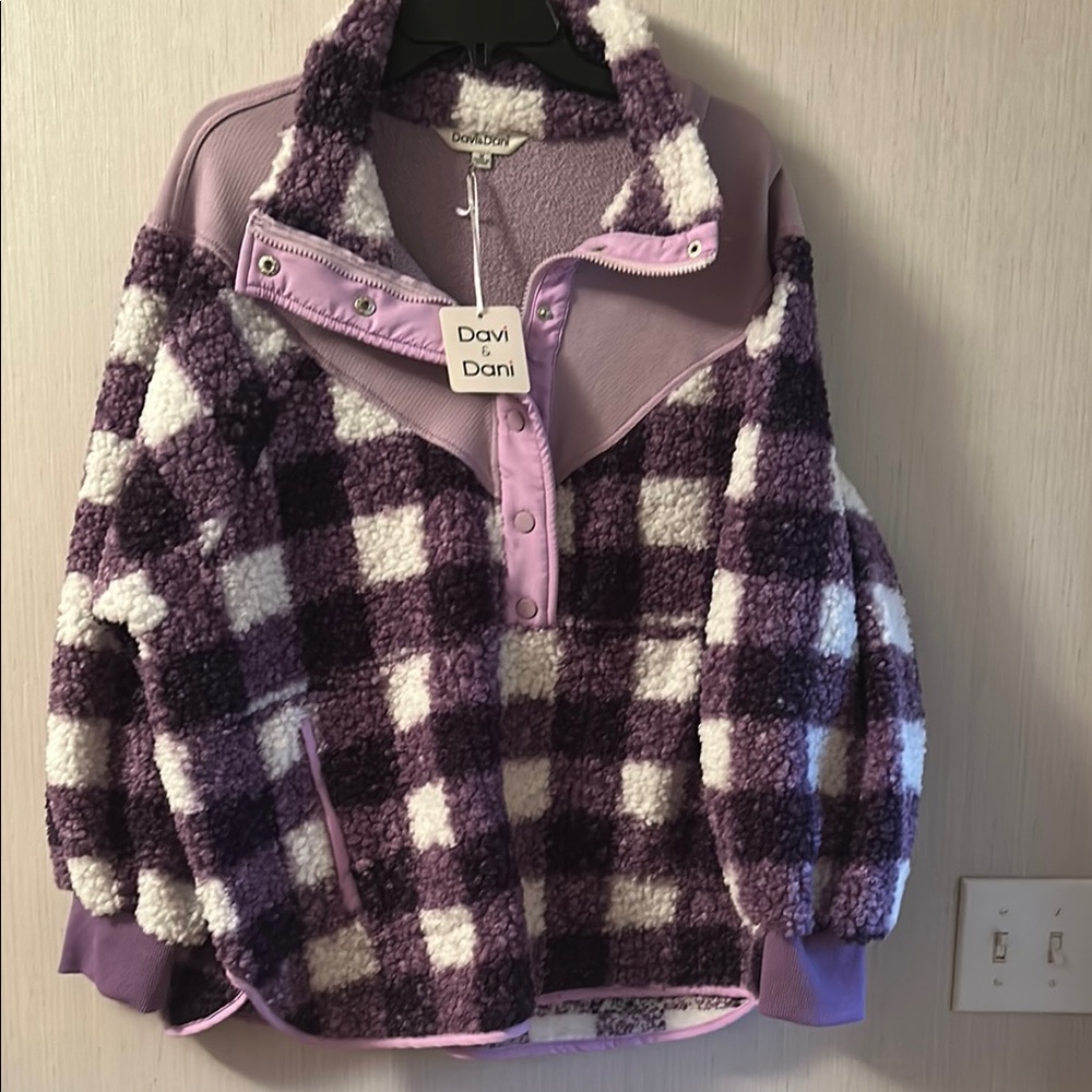 Davi & Dani Purple Checkered SZ M Pullover